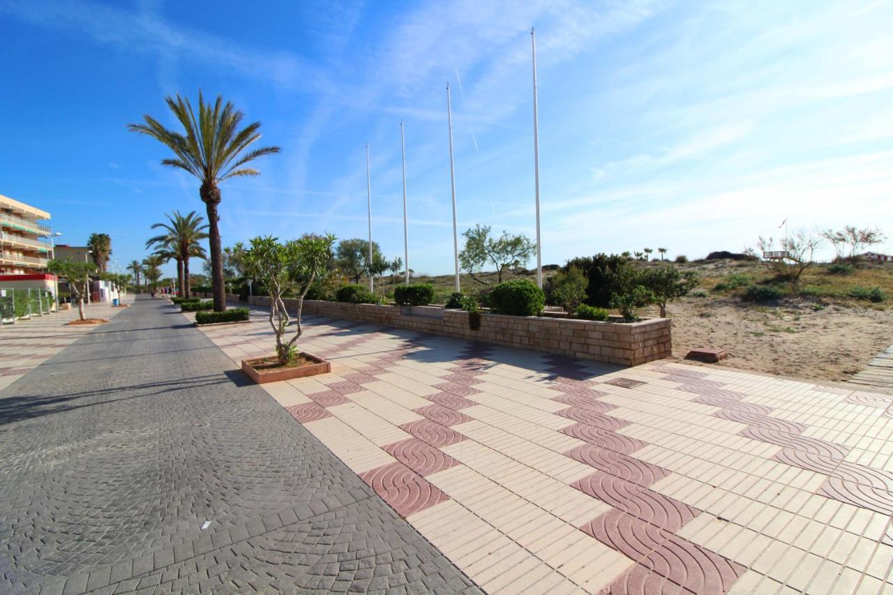 Global Properties, Apartamento De 2 Habitaciones Con Terraza Y Vistas Al Mar Canet d'En Berenguer Buitenkant foto