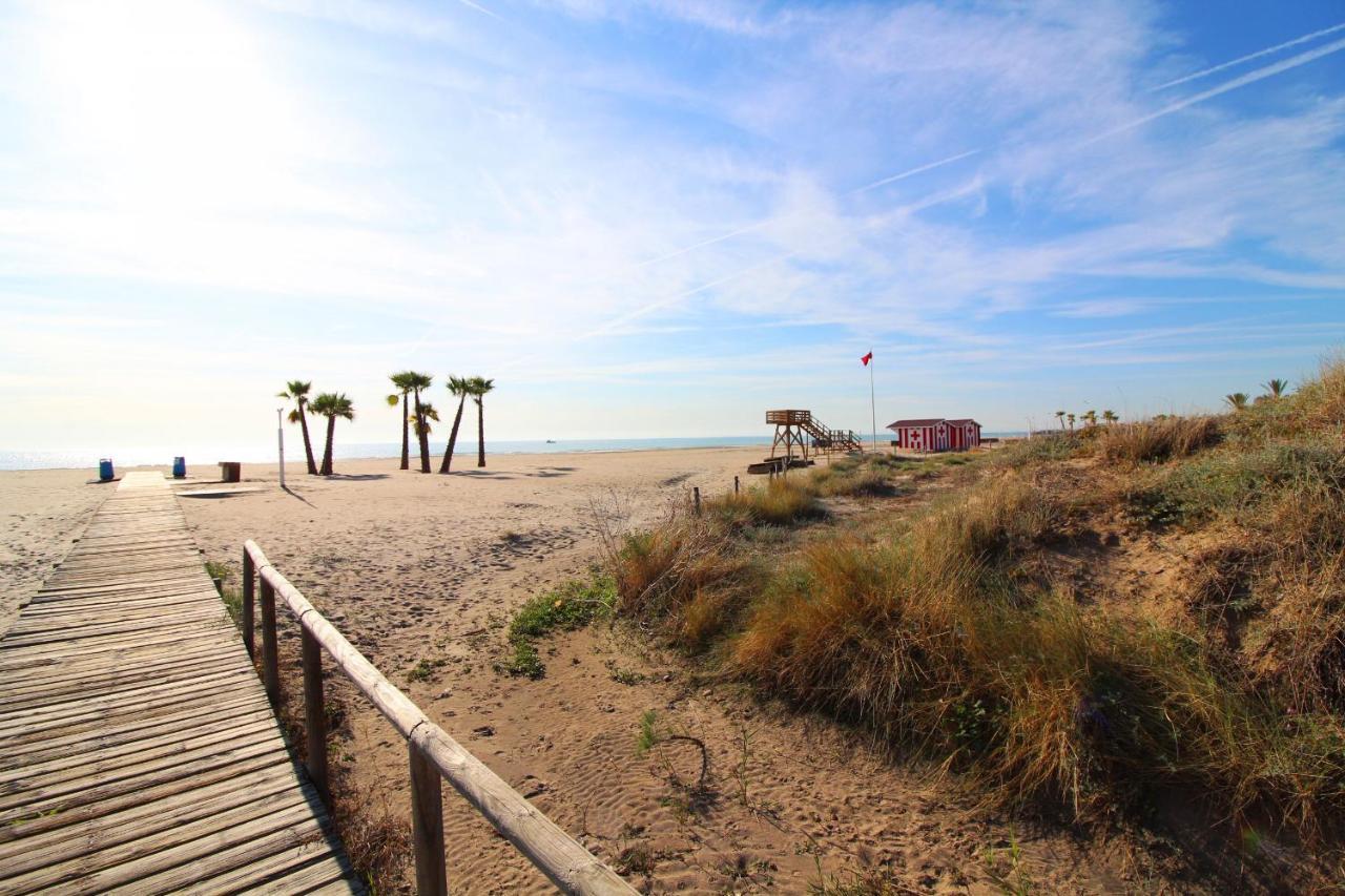 Global Properties, Apartamento De 2 Habitaciones Con Terraza Y Vistas Al Mar Canet d'En Berenguer Buitenkant foto