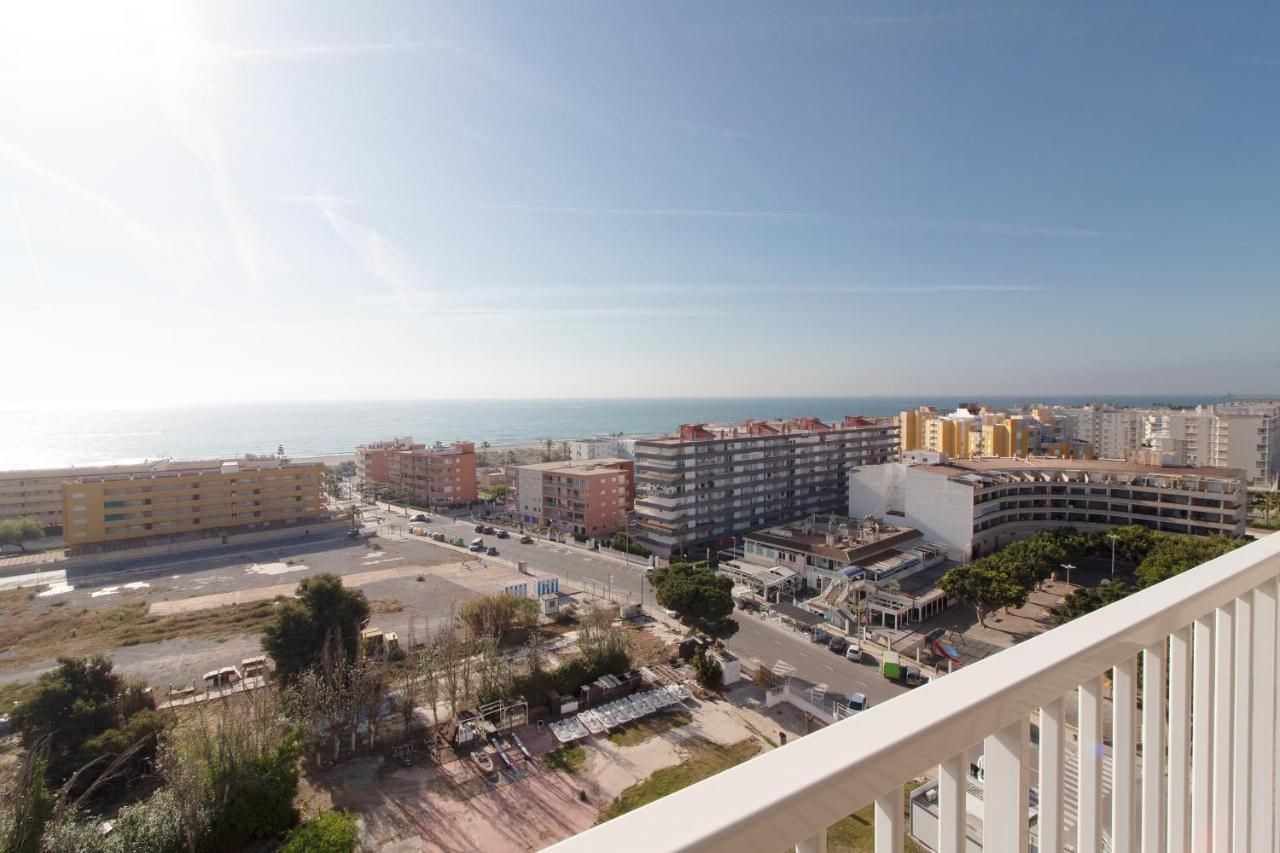 Global Properties, Apartamento De 2 Habitaciones Con Terraza Y Vistas Al Mar Canet d'En Berenguer Buitenkant foto